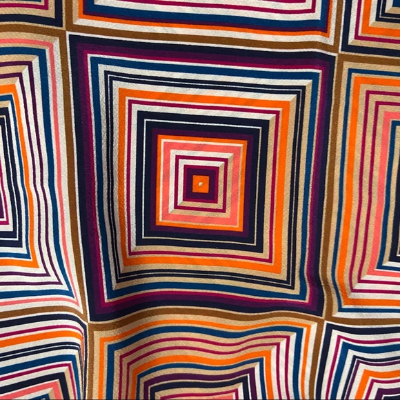 Trina Turk Geometric Print Silk Sleeveless Top - Picture 9 of 12